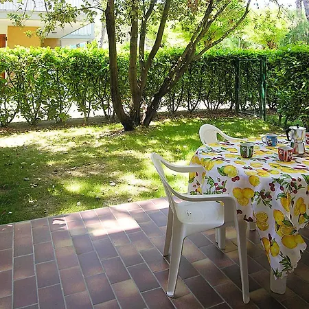 Gemini Con Piscina Apartament